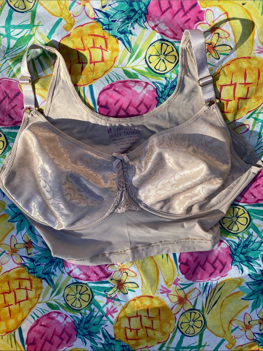 SHAPEEZ “Silkee Tankee” Underwire NO BACK STRAP - Super Comfort Bra